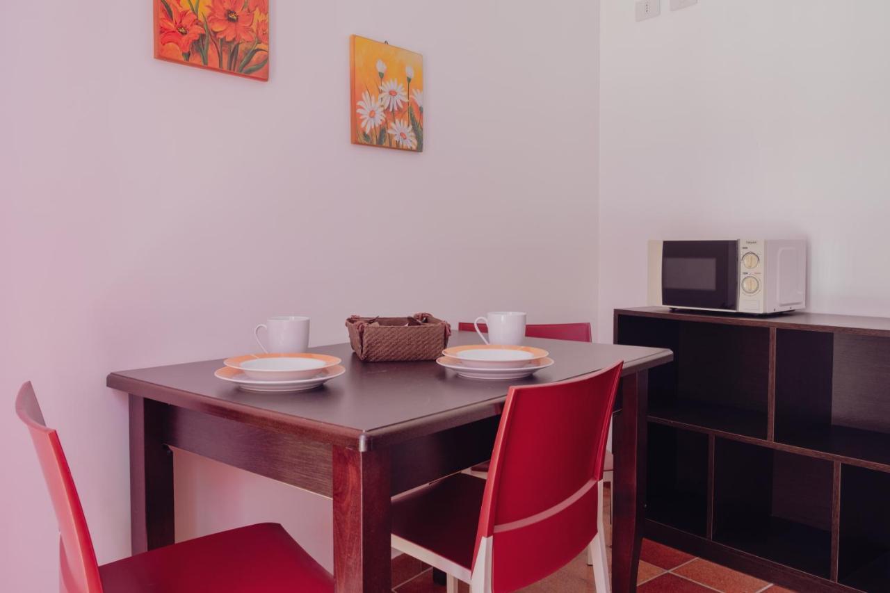 Orsola Apartments Favignana Bagian luar foto