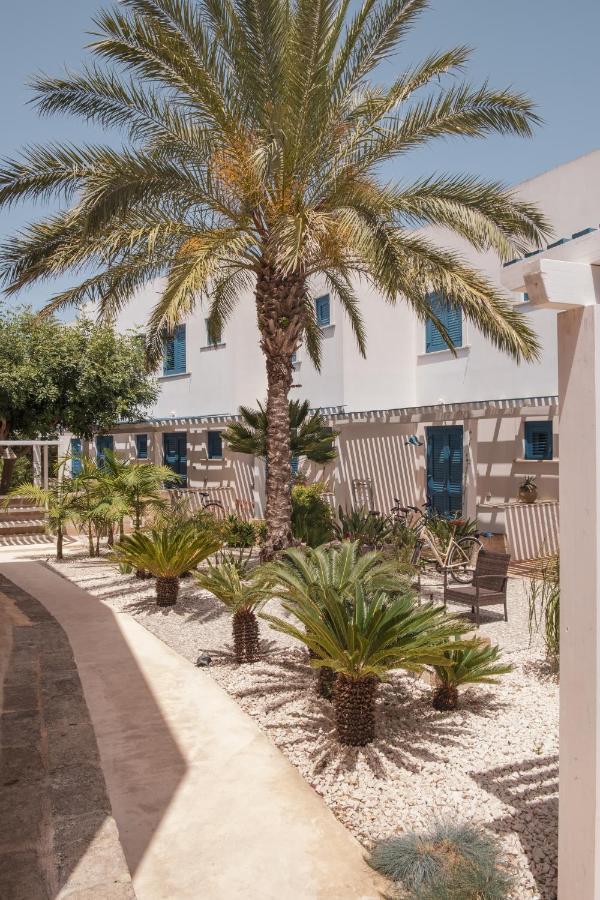 Orsola Apartments Favignana Bagian luar foto
