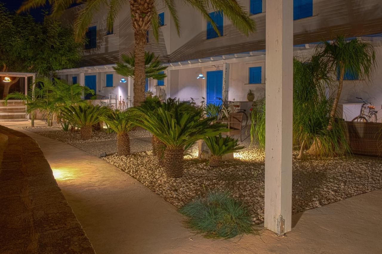 Orsola Apartments Favignana Bagian luar foto