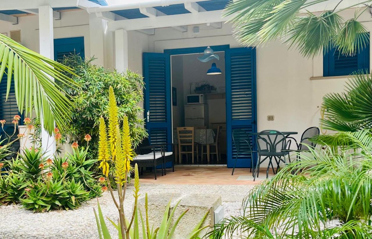 Orsola Apartments Favignana Bagian luar foto