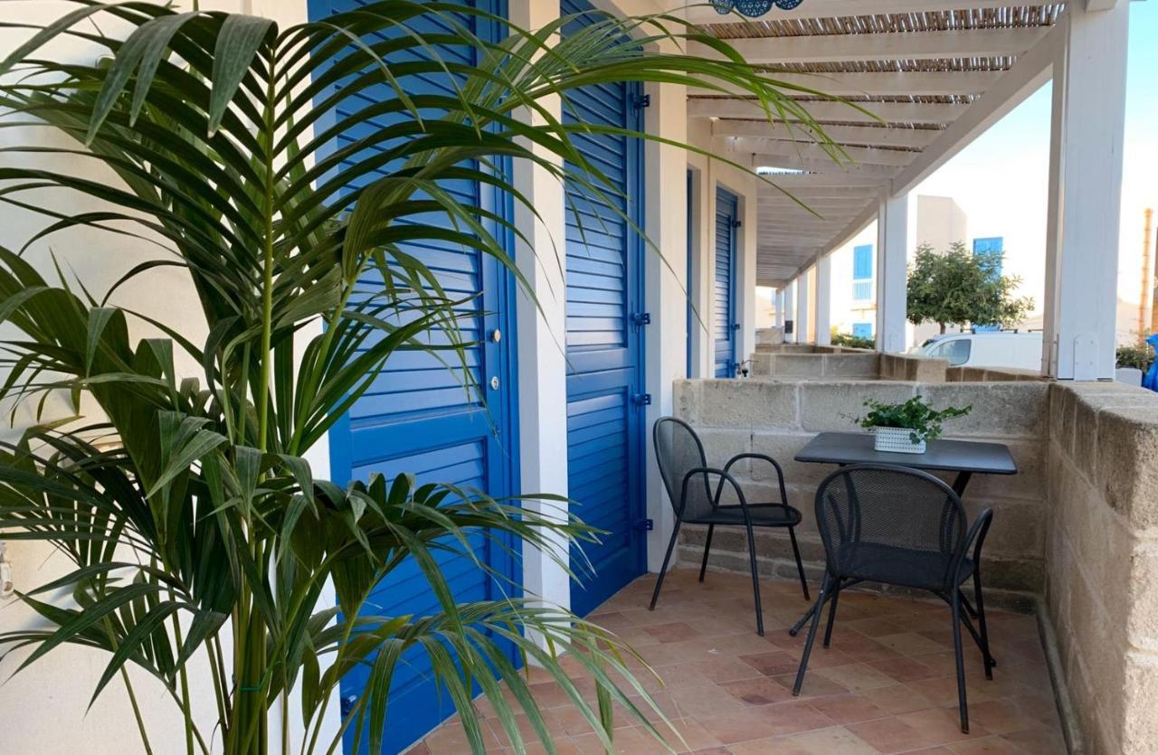 Orsola Apartments Favignana Bagian luar foto